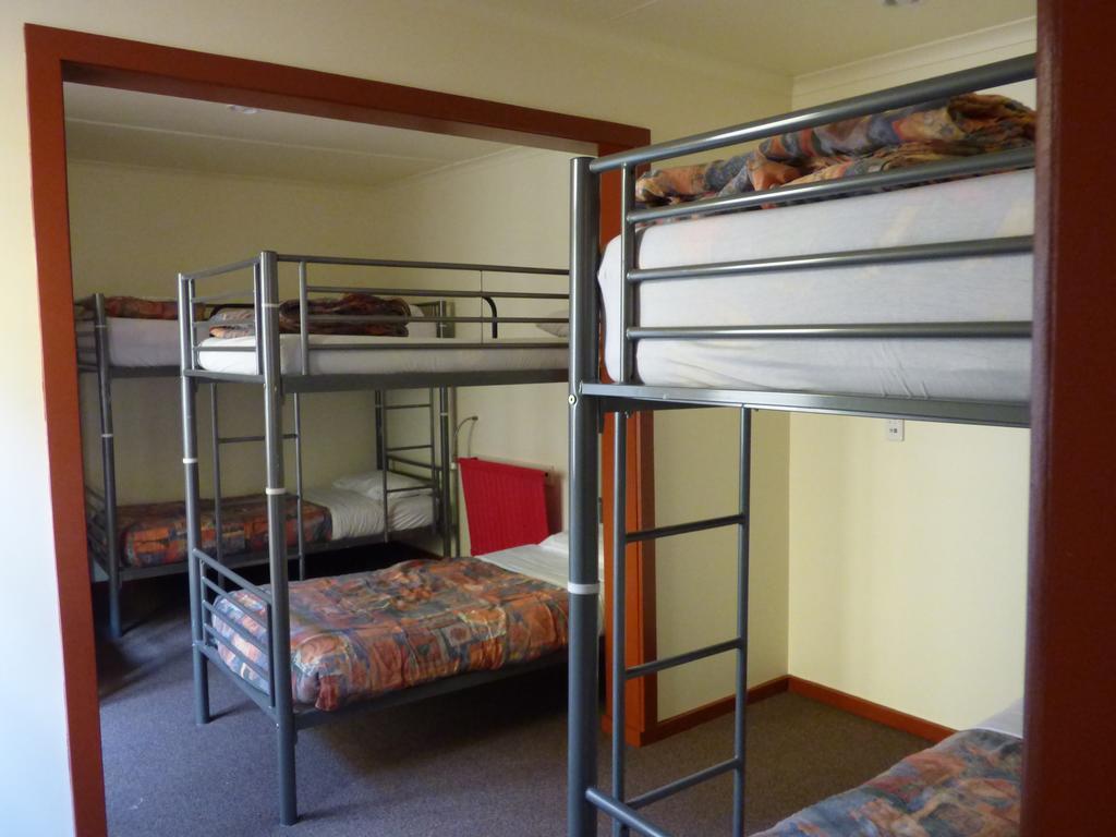 Cactus Jacks Backpackers Rotorua Phòng bức ảnh